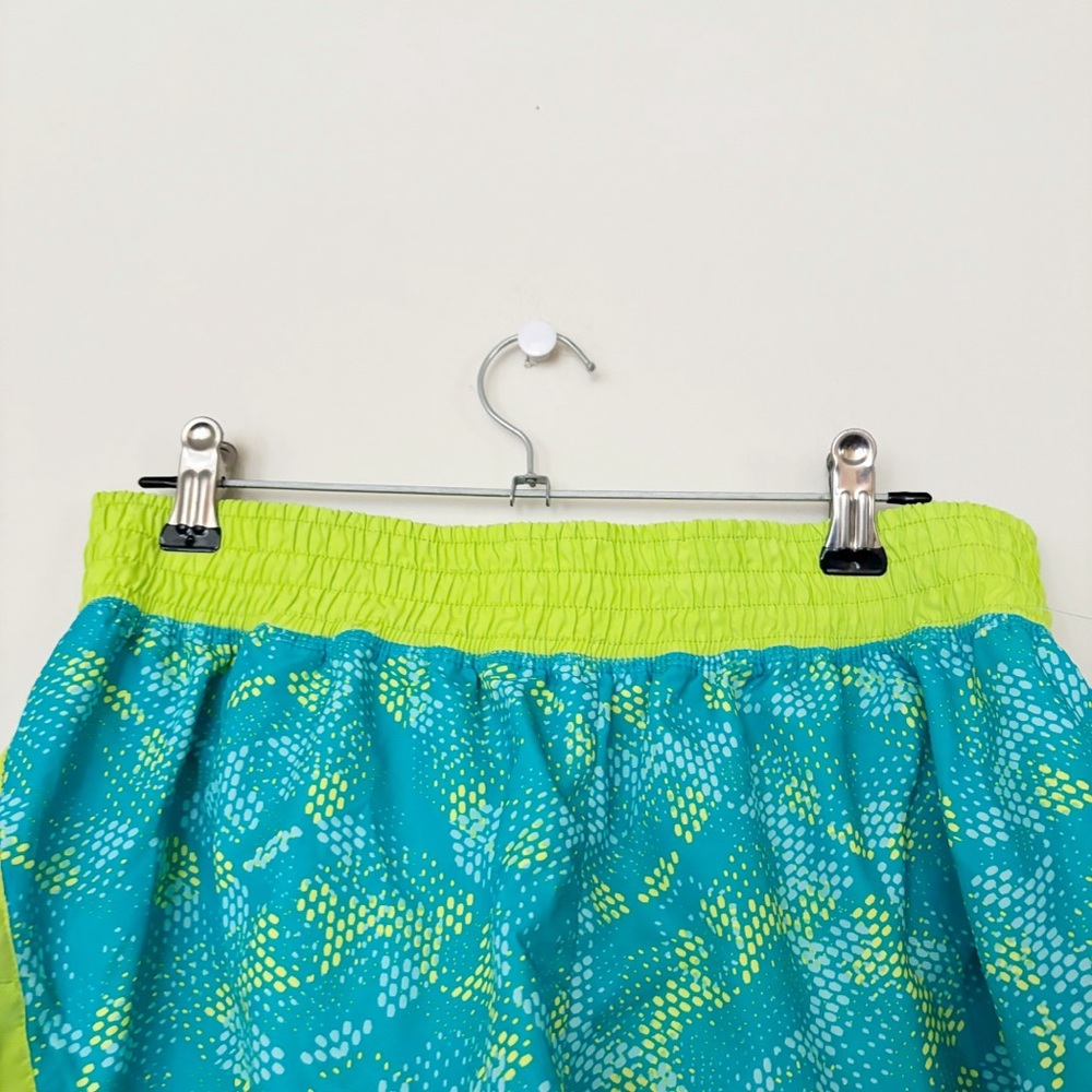 Champion Duo Dry Athletic Running Shorts Womens Sz Medium Activewear Gym Workout - Picture 2 of 7